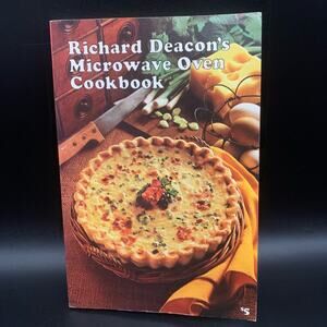 Vintage 1974 Richard Deacon's Microwave Oven Cookbook Paperback Book